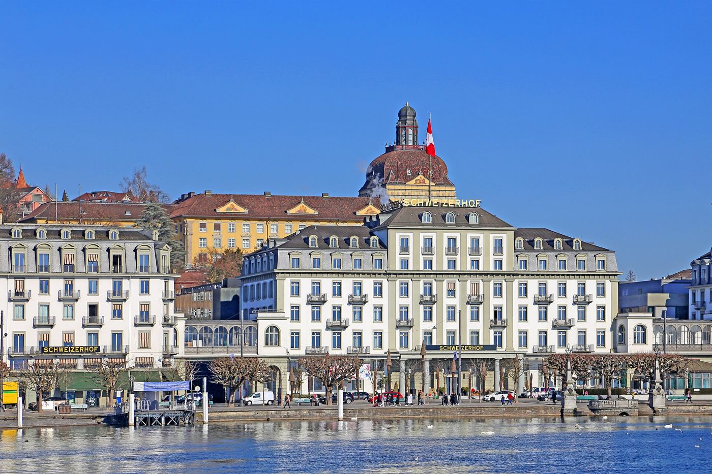 Schwanenplatz & Hotel Schweizerhof